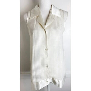 Vintage Victoria’s Secret • White Button Up Tank